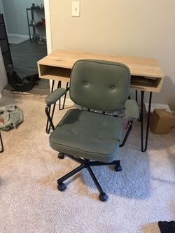 Grey chair