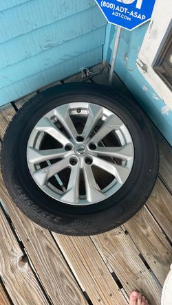 on 2016 Nissan rogue SV factory rim New tire 225/65 R 17  102H on 2016 Nissan rogue SV factory rim