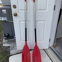 2 paddles, boat paddles, 