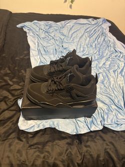 Jordan 4 Black Cat