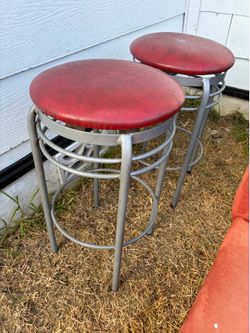 Metal bar stools
