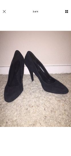 Women’s black suede high heel pumps size 7.5