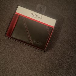 Guess Wallet