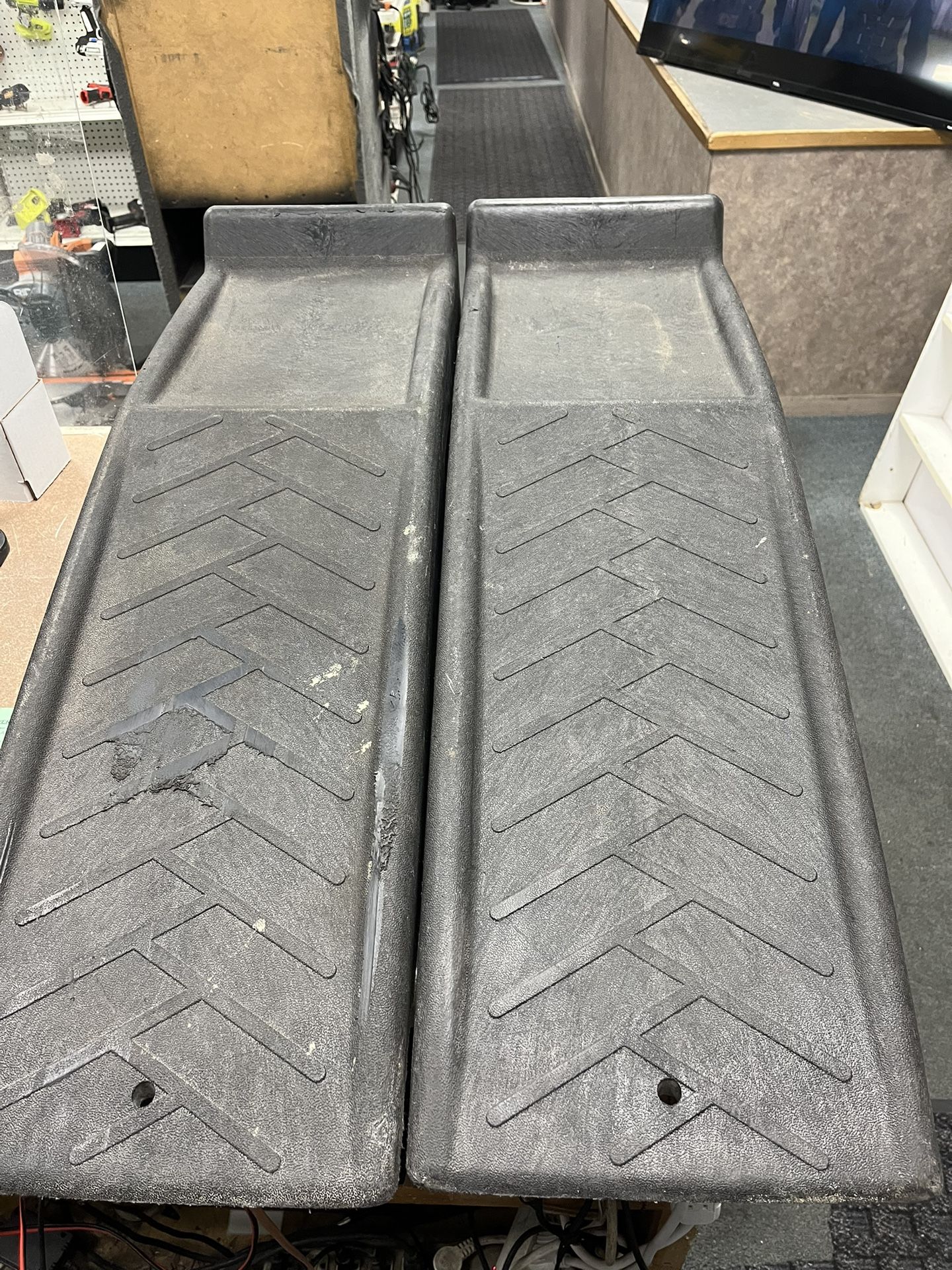 Rhino Ramps (842925-2)