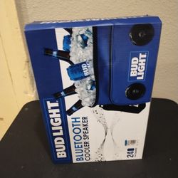 BUD LIGHT COOLER WITH BUILT IN BLUE TOOTH SPEAKERS 