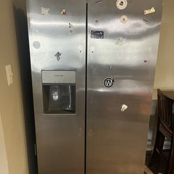 Frigidaire Side By Side Refrigerator Stainless Steel