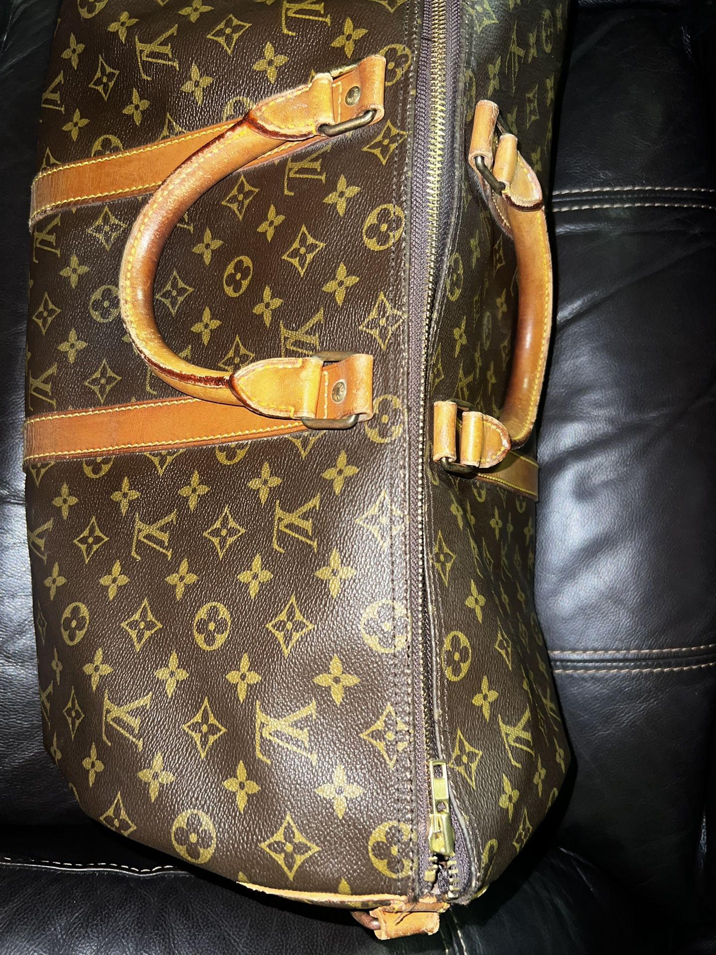Louis Vuitton Keepall Bandoulière 50 Duffle Bag for Sale in New