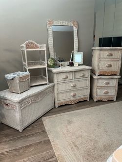 7 PIECE RATTAN WICKER BEDROOM SET