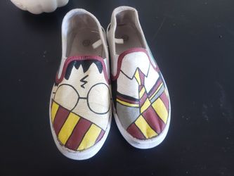 Harry Potter Shoes Size 2/3 Y