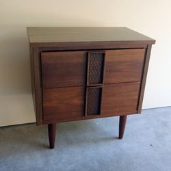 Nightstand table