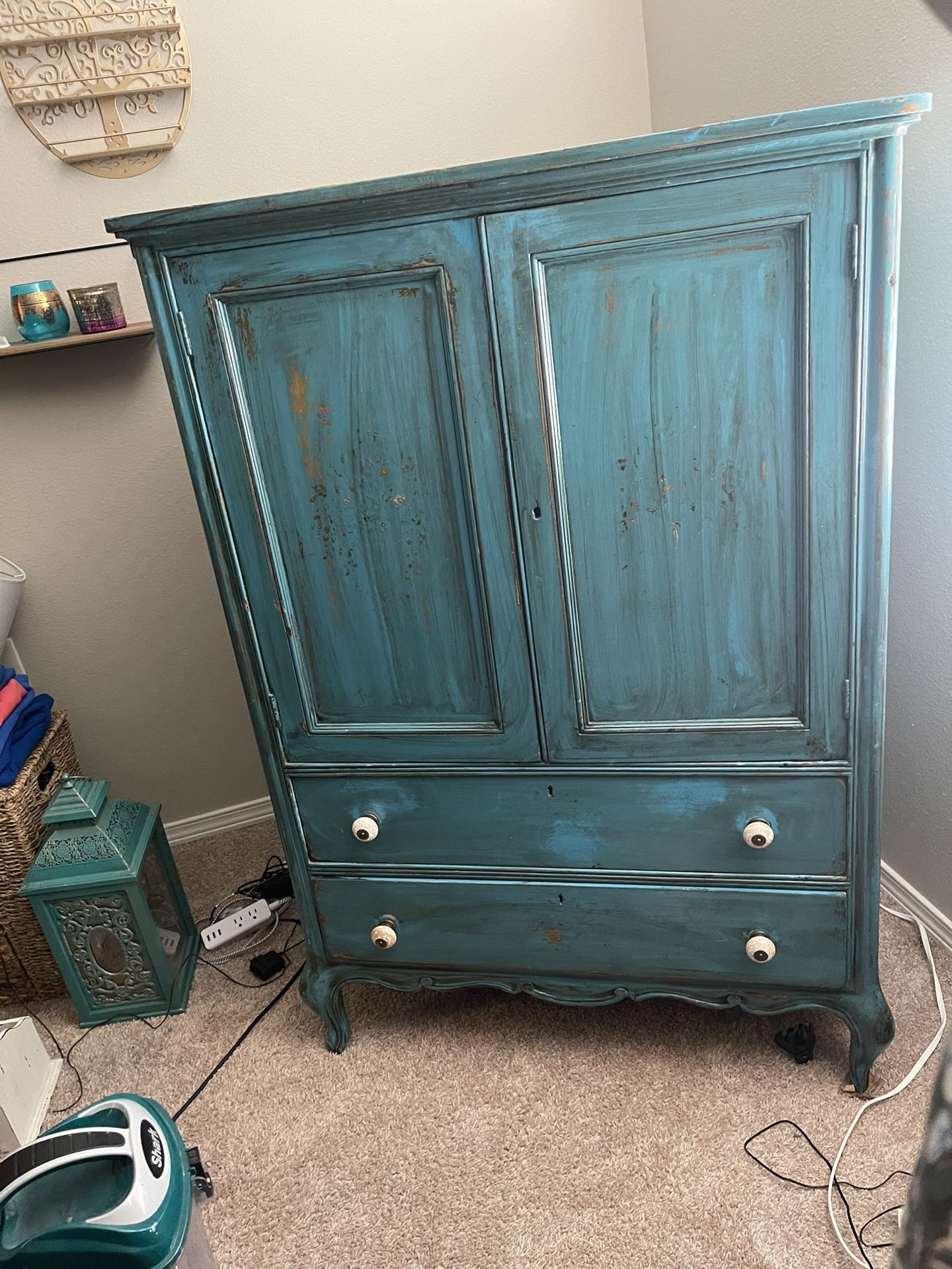 Beautiful dresser