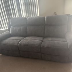 Bailey’s Reclining Chairs Two piece Couch Set