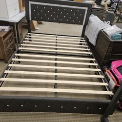 Full Size Black Crystal Tufted Platform Bed Frame with Headboard and Footboard