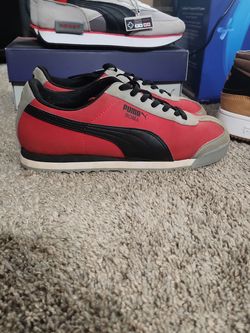 Boys size 4.5,5