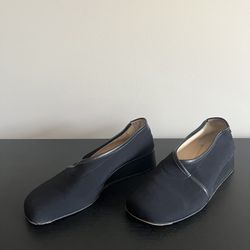 Taryn Rose Slip On Kelsey Loafers Shoes EU 38 US 7.5 Wedge Black Leather Italy