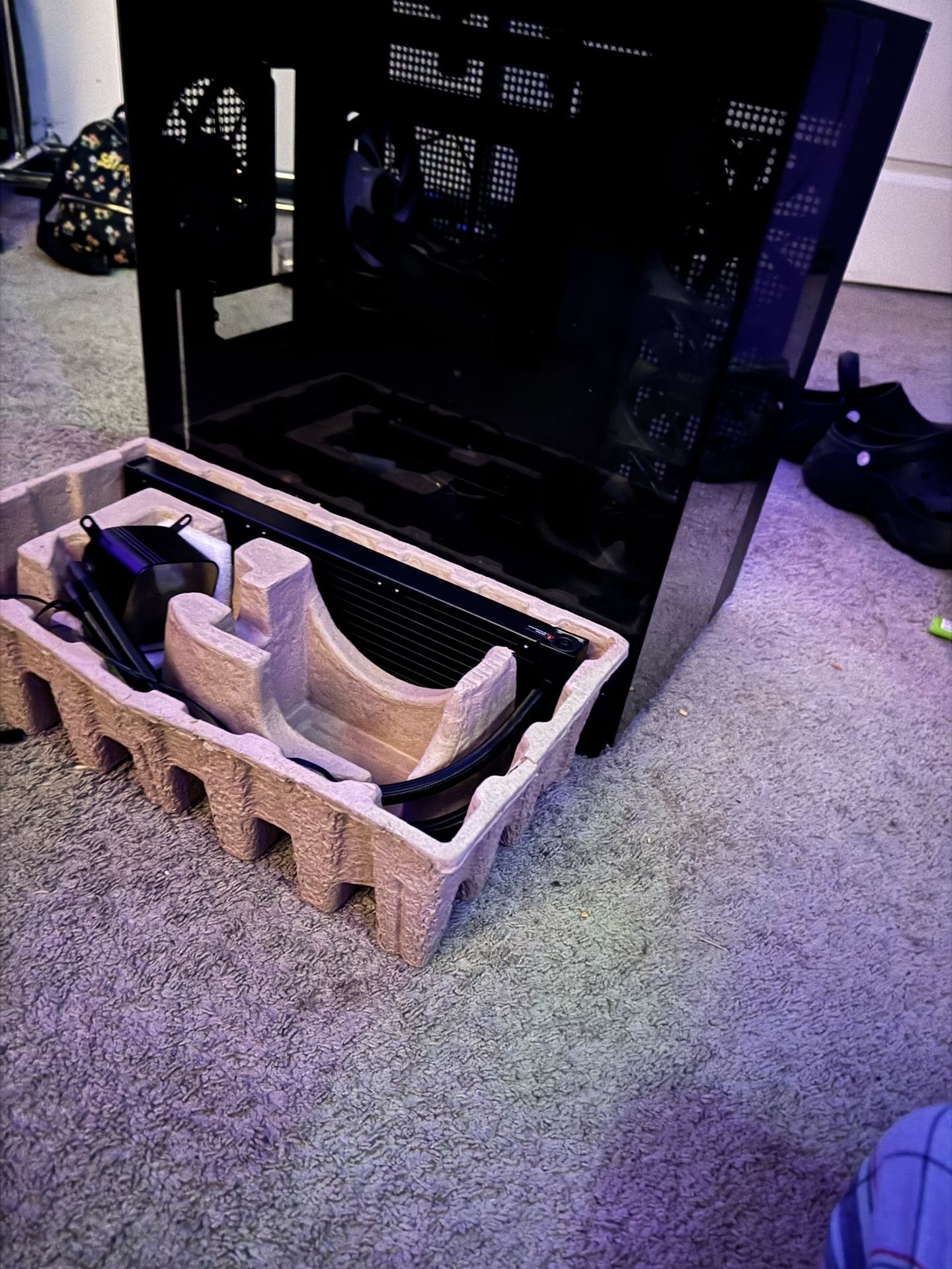 NZXT H9 FLOW (Case only) + DEEPCOOL LS720 Water cooled AIO