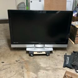 Vizio. 50 Inch. Tv