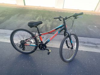 Giant XTC Jr. 24 Lite bike