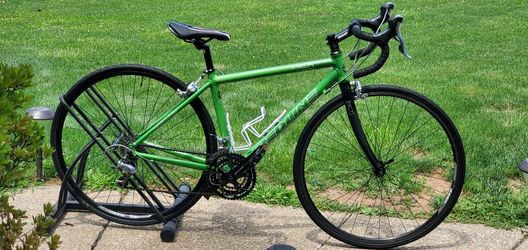 REDLINE R750 ROAD BIKE CARBON FORK SMALL FRAME for Sale in North Olmsted OH OfferUp