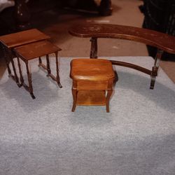 Vintage Doll House Furniture 