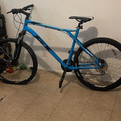 GT Bike 27-inch And 3-Speed And 8-Speed 