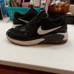 Nike Air Max Size 4y