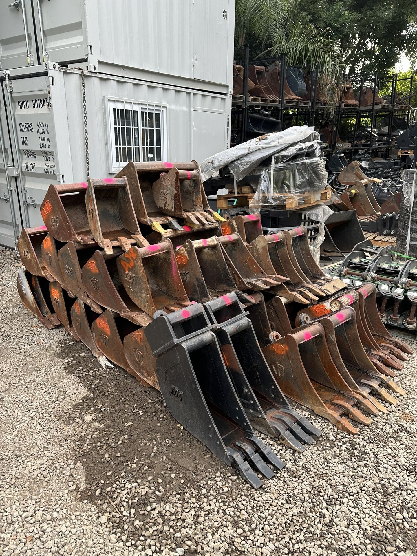 Mini Excavator Buckets Tag Wain Roy