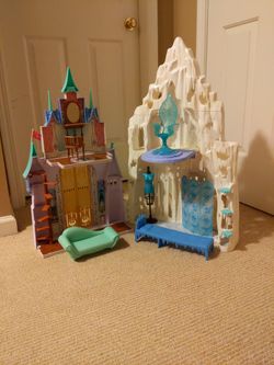 Frozen Dollhouse