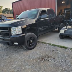 2008 duramax crew cab 4x4