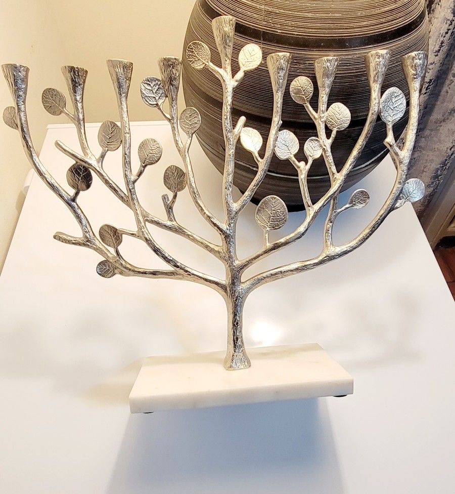 Bloomingdale's.|Michael Aram Menorah Botanical LEAF Sculpture