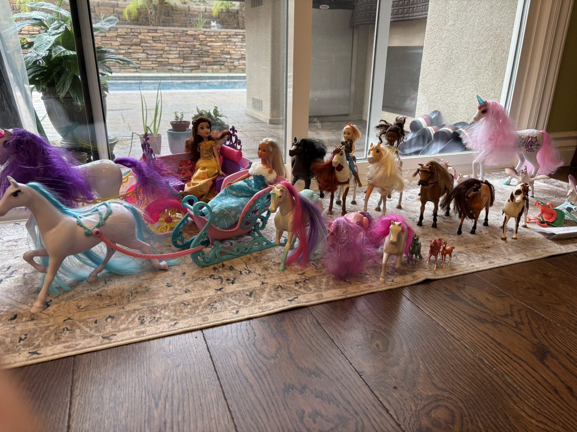 Unicorns, Horses, Dolls And Carriages Toys