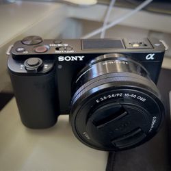 Sony ZV E10