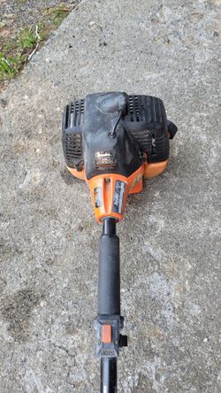 Tanaka TBC-220SS weed trimmer