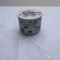 Vintage Famille Rose Hand painted Porcelain Box 
