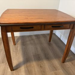 Counter Height Table 4 Bar Stools