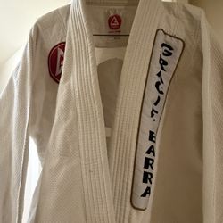 Jiu Jitsu Top GI / Semi-new 