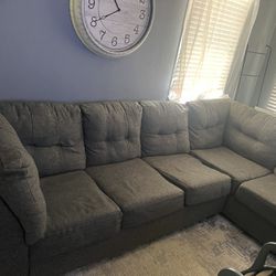 Sectional couch 