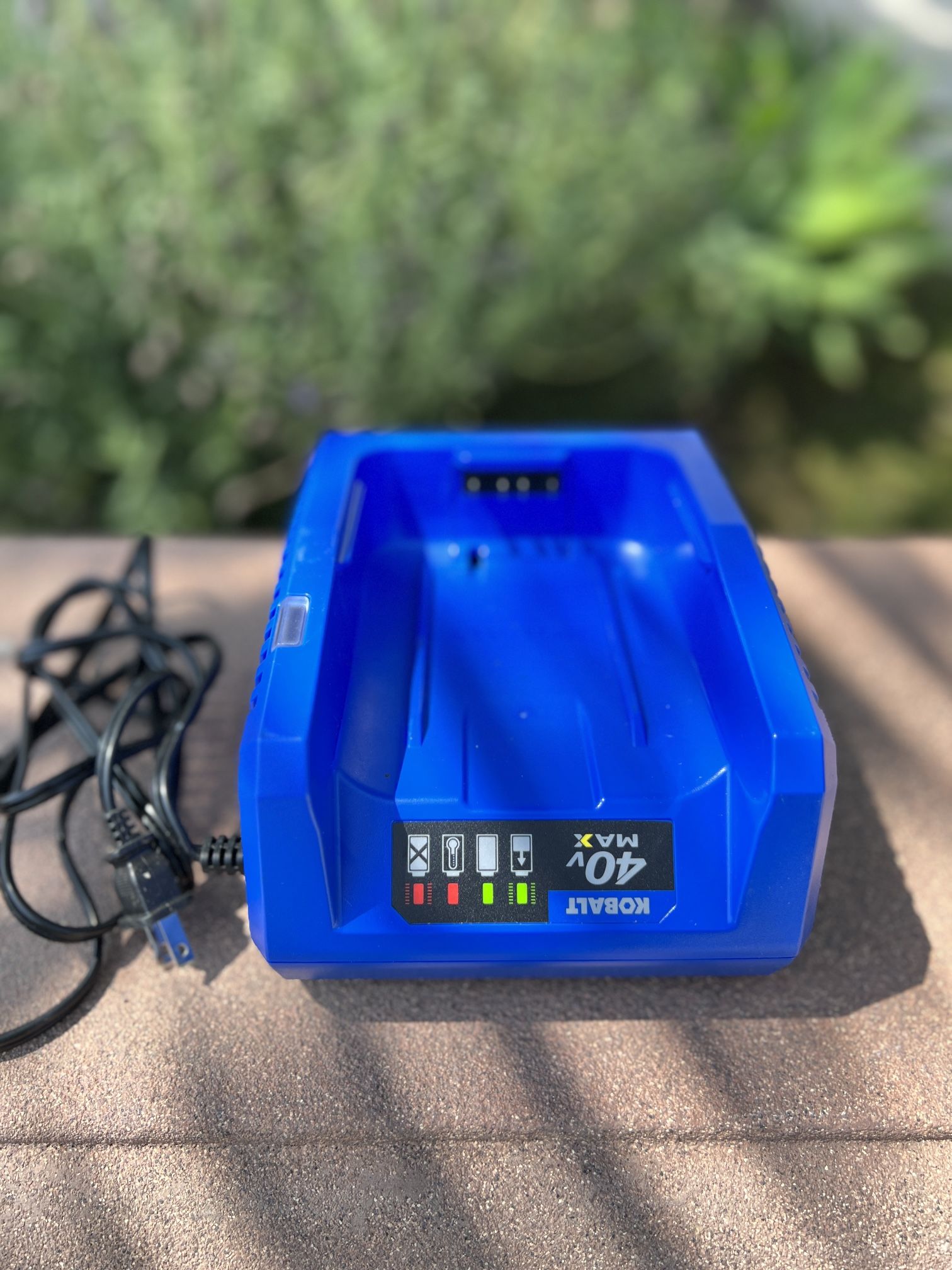 Kobalt 40-Volt Power Equipment Battery Rapid Quick Charger Gen3