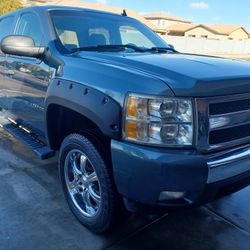 2009 Chevrolet Silverado OBO!OBO!!
