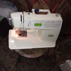 Encore Sewing Machine