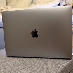 2023 MacBook Pro With Touch Bar *Needs Screen Repair*