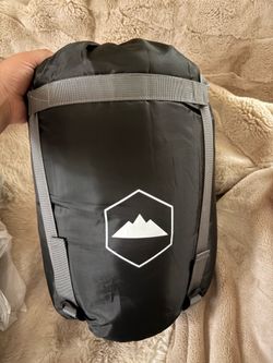 Sleeping bag (new)