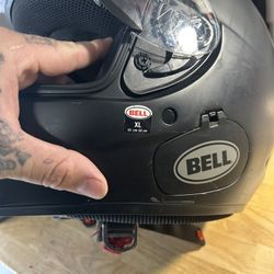 Xl Bell Motorcycle Helmet $80