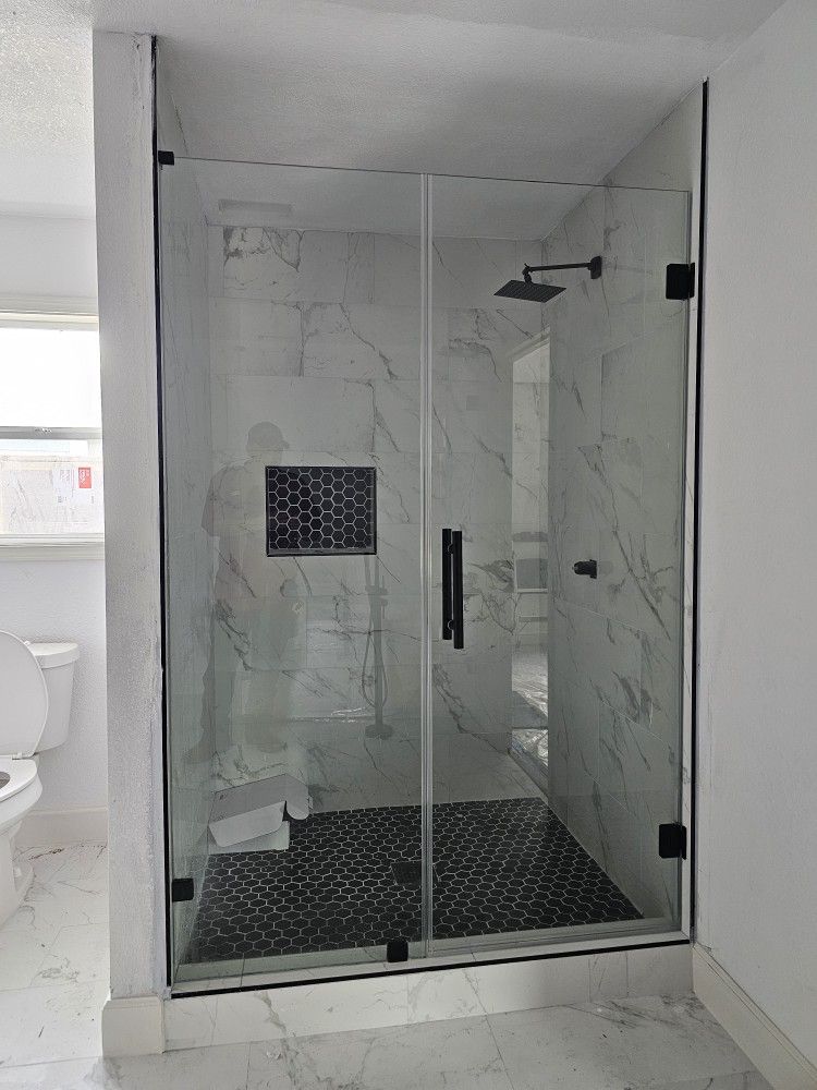 Frameless Shower Door #SeamlessShowerDoor