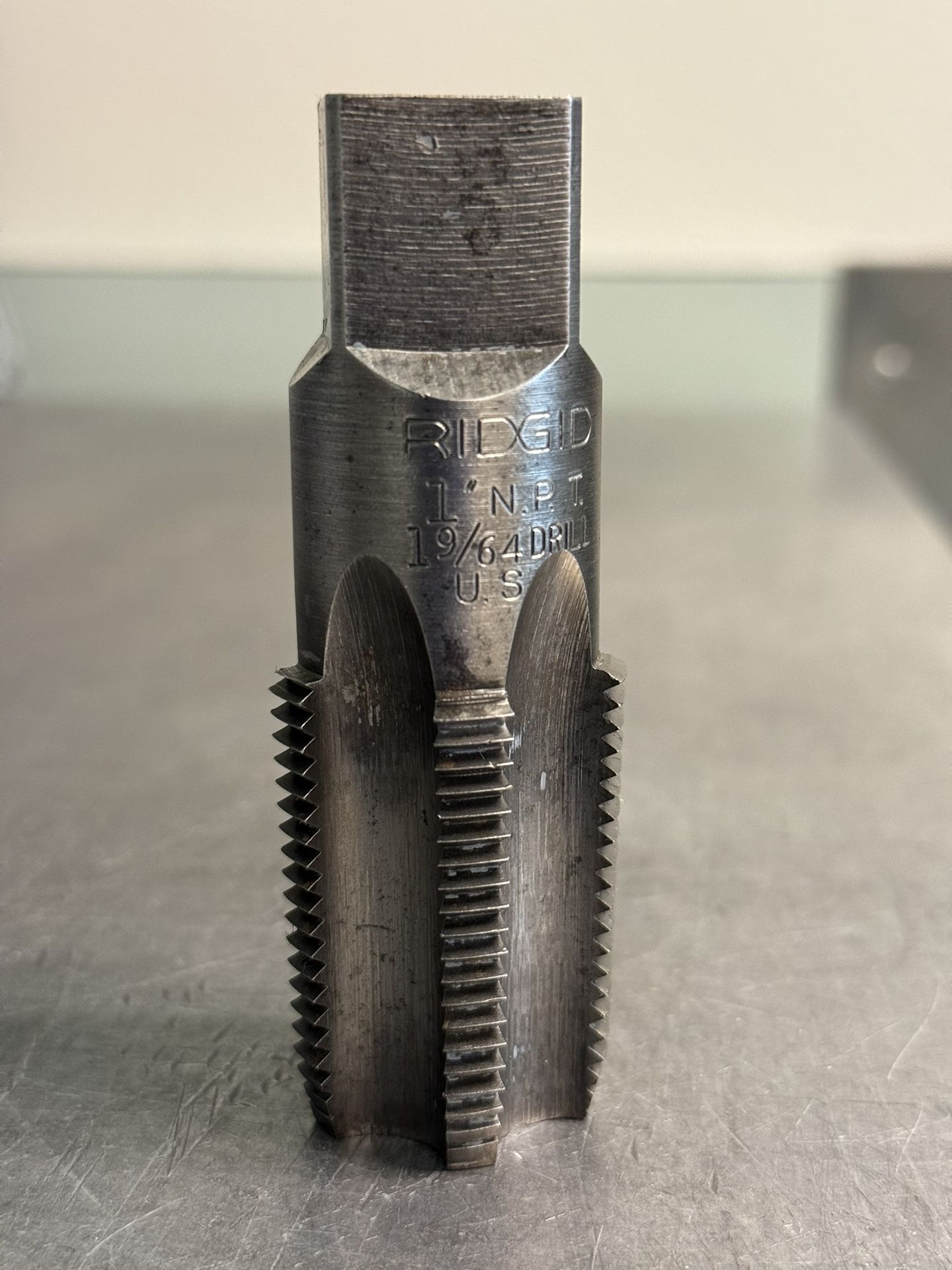 Made In USA πΊπΈ RIDGID 1β NPT Drill Tap; Metal Working; 1β Pipe Thread; Plumbing; Welding; Tools