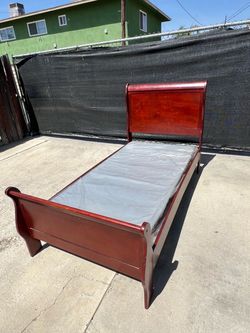 Twin Bed and Box Spring