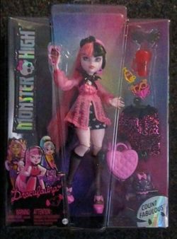 Monster High Draculaura Doll Count Fabulous