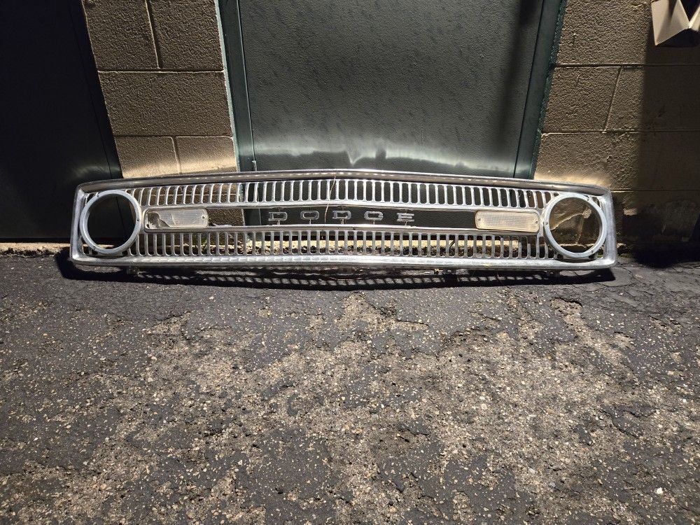 Dodge Van Grille