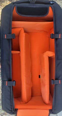 Roller carrying bag large for cameras camcorder