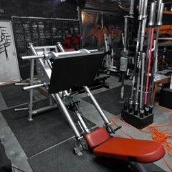 Leg Press Hammer Strength 